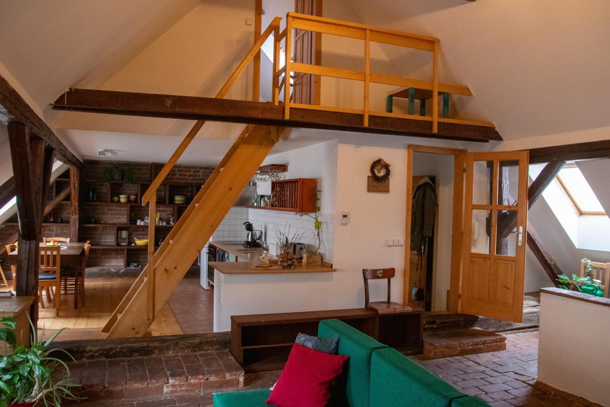 Apartmán Podkrovi V Kabinetu Cb *